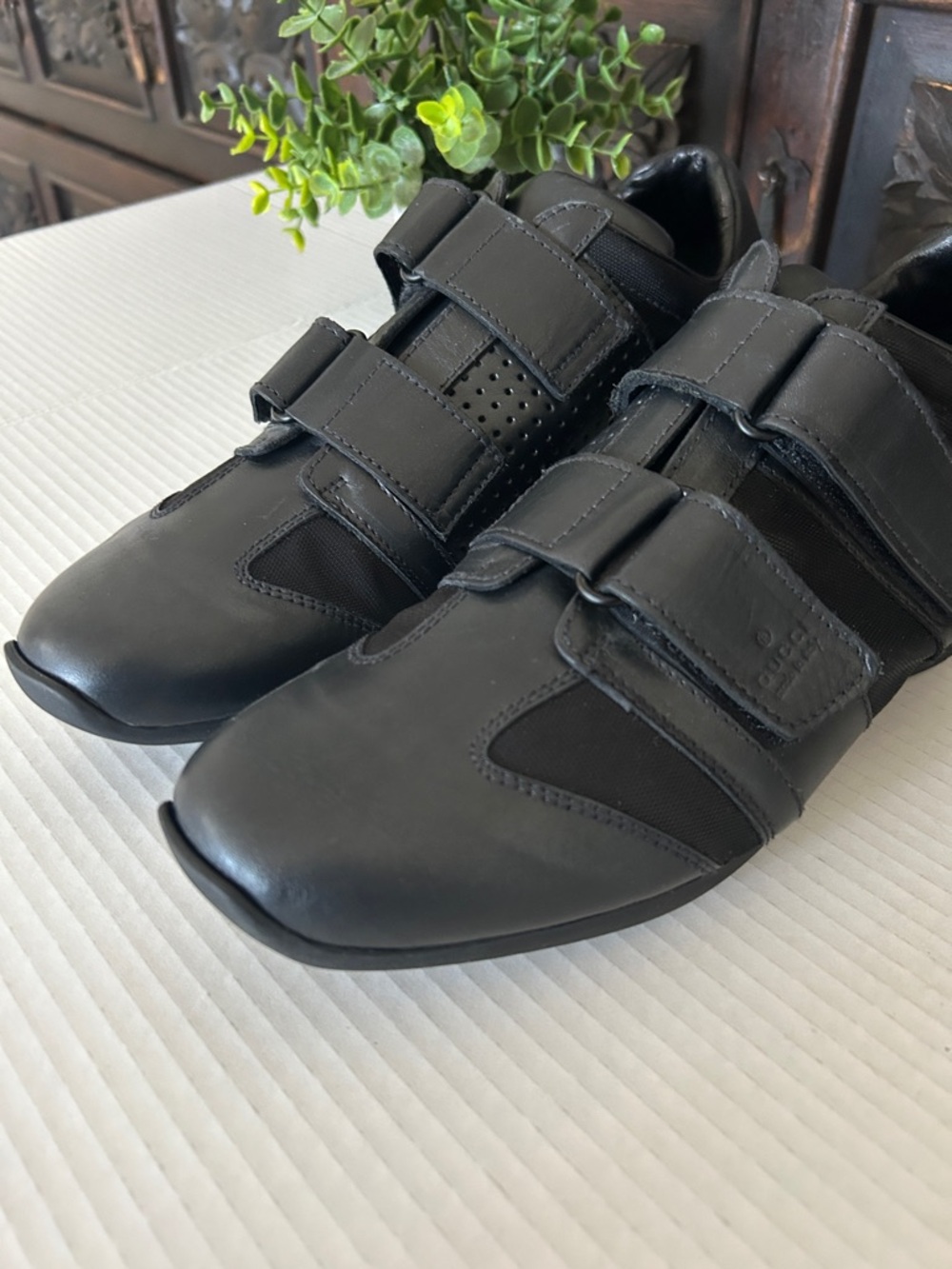 Gucci Black Leather & Textile Velcro Slip-On Sneakers - Picture 8 of 13